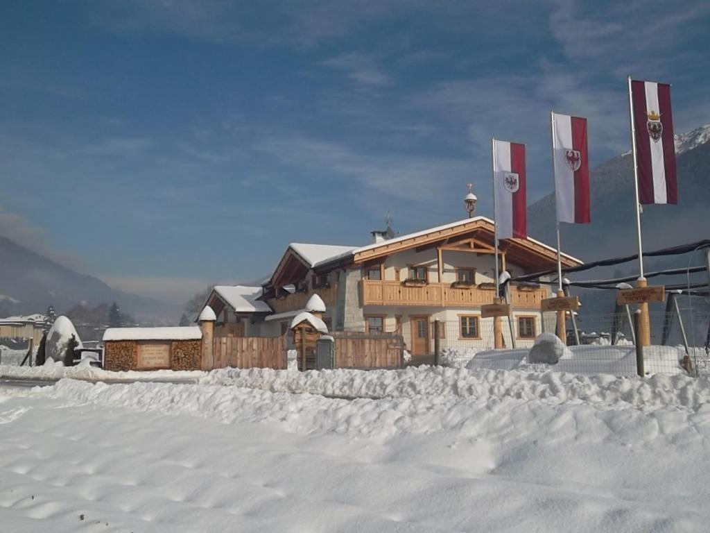Agriturismo Maso Grisun Borzago 外观 照片